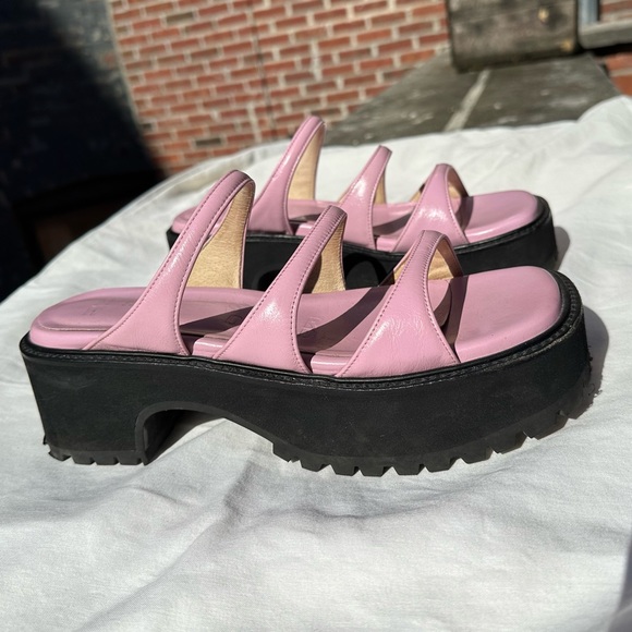 Pink Leather Triple Strap Platform Sandals size 9 - Picture 4 of 9
